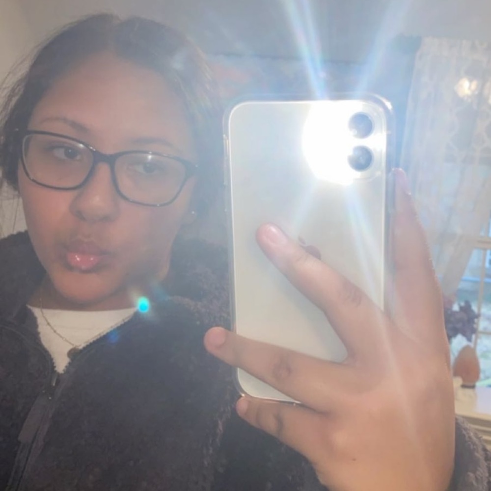 Meet your Posher, Mayumi